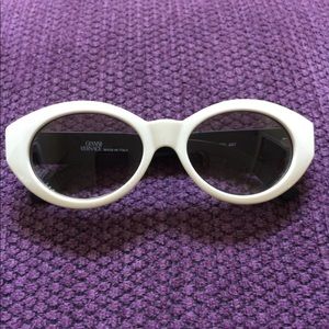 Meet your Posher, Shelley